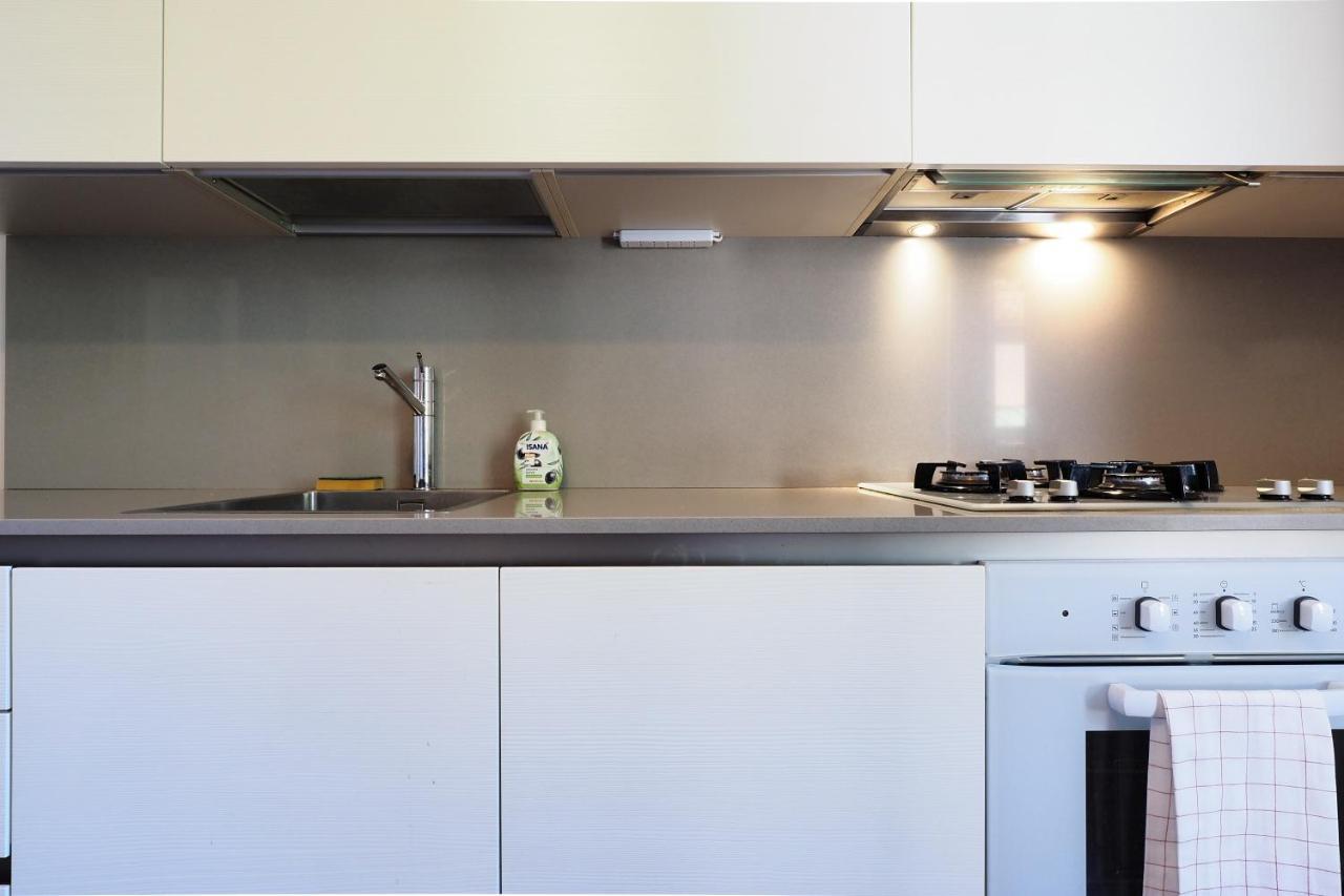 Appartamento PrimoPiano - Cantoni Milano Esterno foto